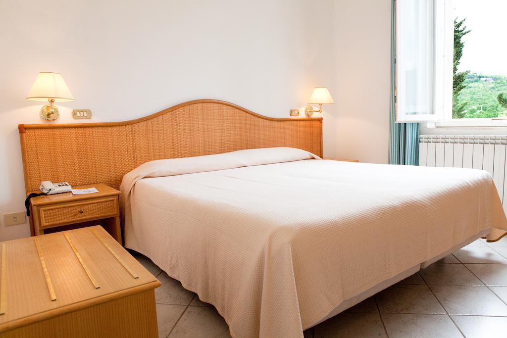Terme San Filippo & Spa Castiglione dʼOrcia Rum bild